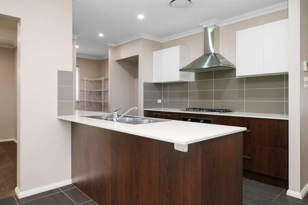 20 Dragonfly Drive, Chisholm, NSW, 2322 - Image 2