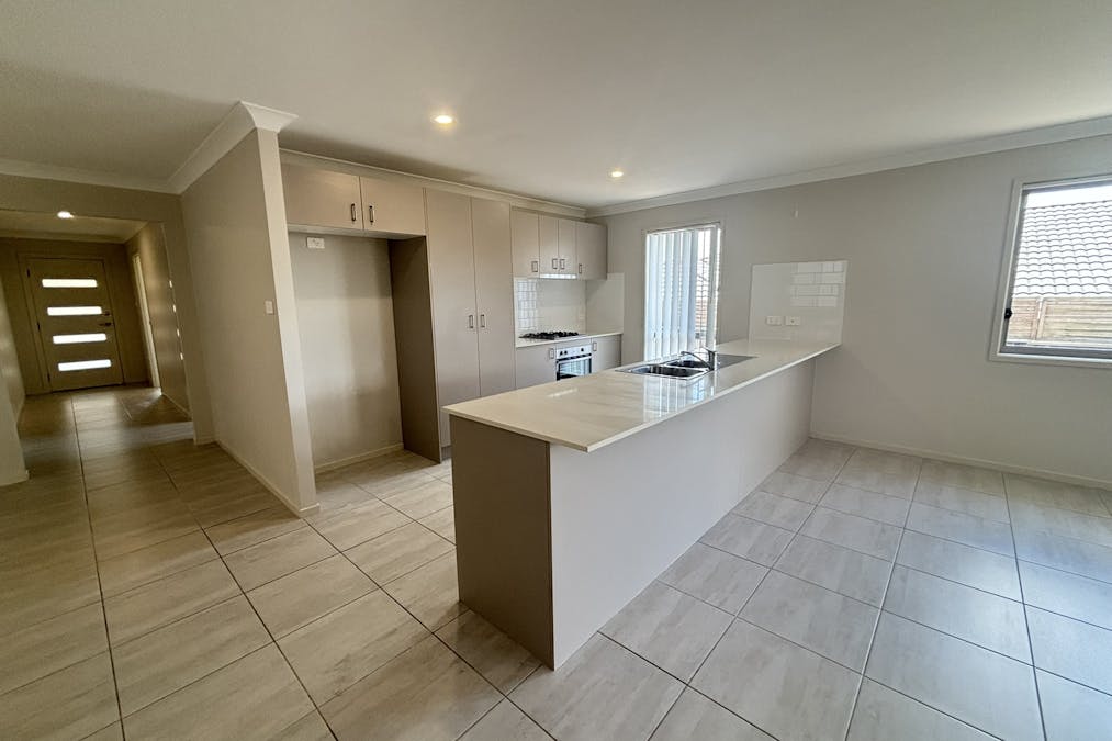 17 Slate Street, Gillieston Heights, NSW, 2321 - Image 11