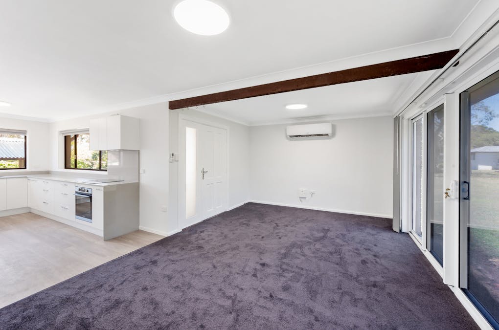 5 Howard Close, Thornton, NSW, 2322 - Image 3