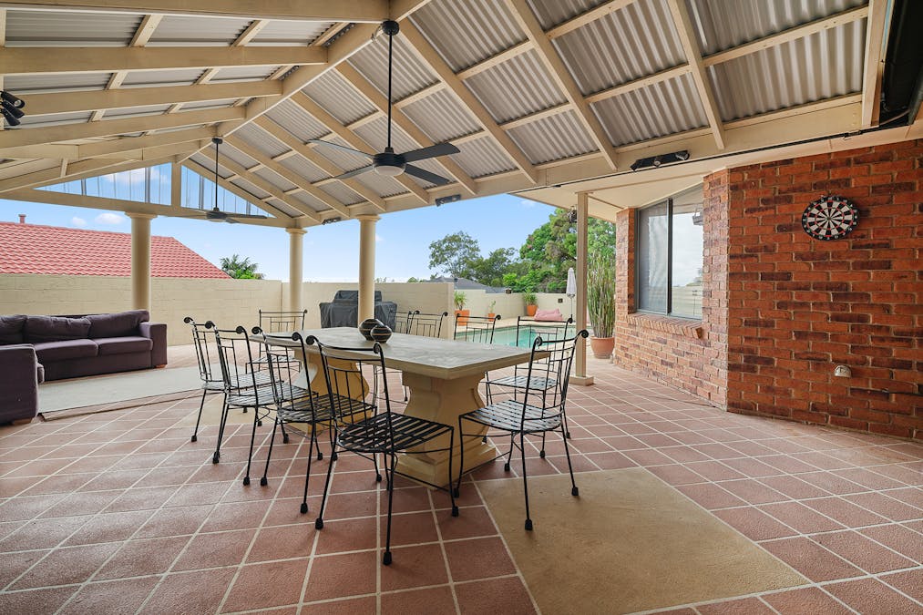 35 Clayton Crescent, Rutherford, NSW, 2320 - Image 13
