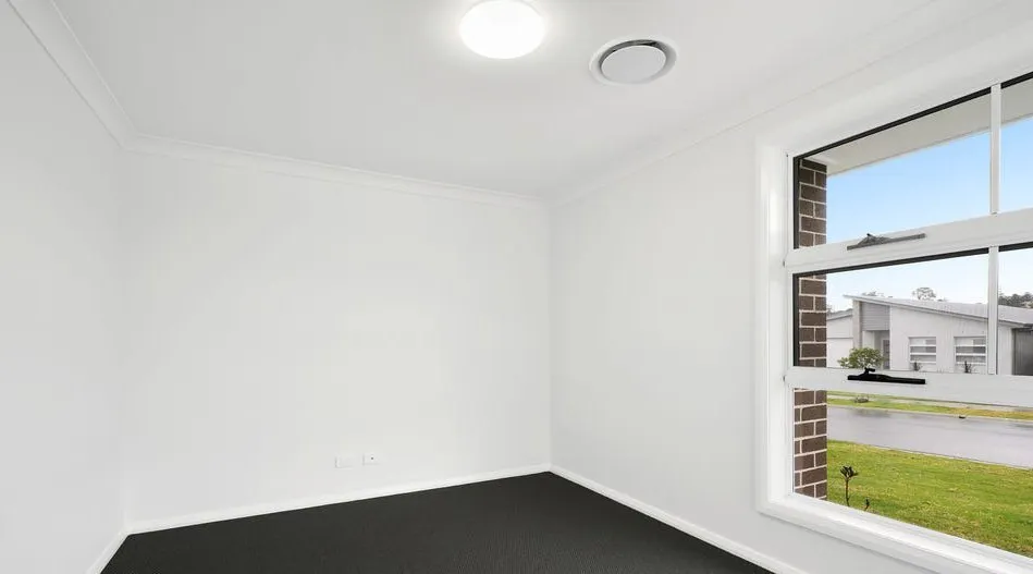 18 Masters Street — photo 7 of 14