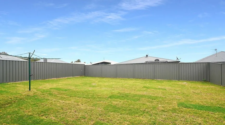 18 Masters Street — photo 14 of 14
