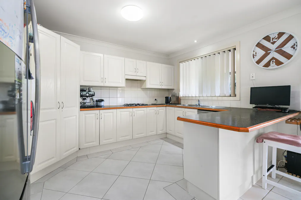 6 Amber Grove, Bolwarra Heights, NSW, 2320 - Image 5