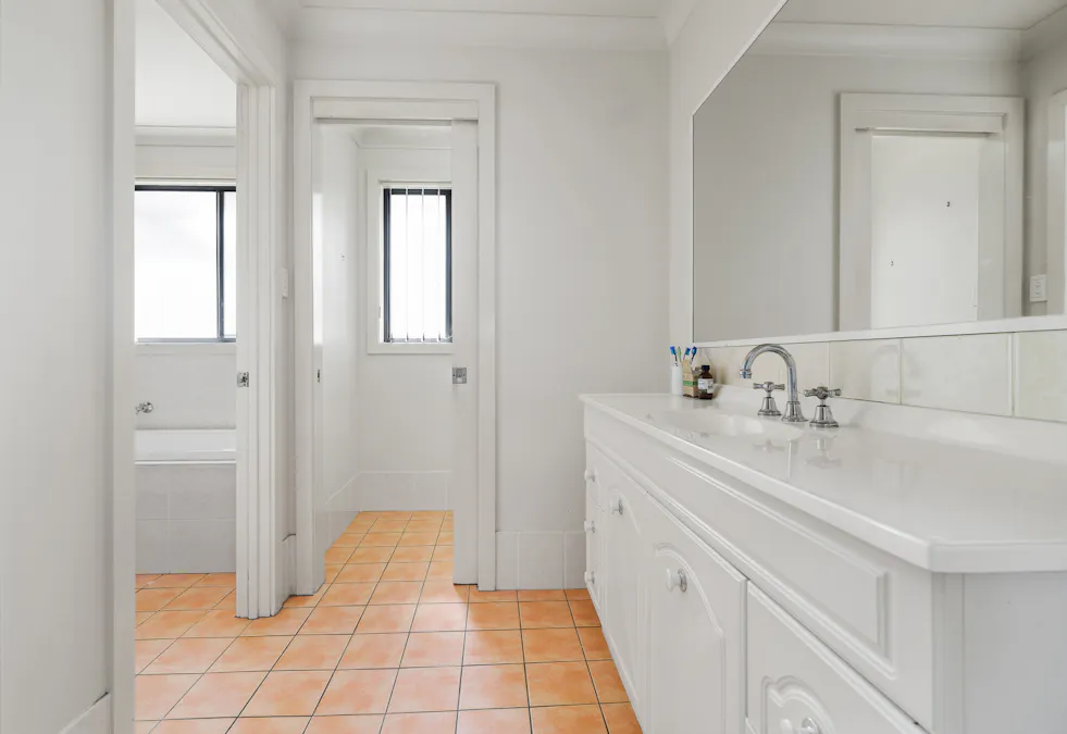 6 Amber Grove, Bolwarra Heights, NSW, 2320 - Image 9