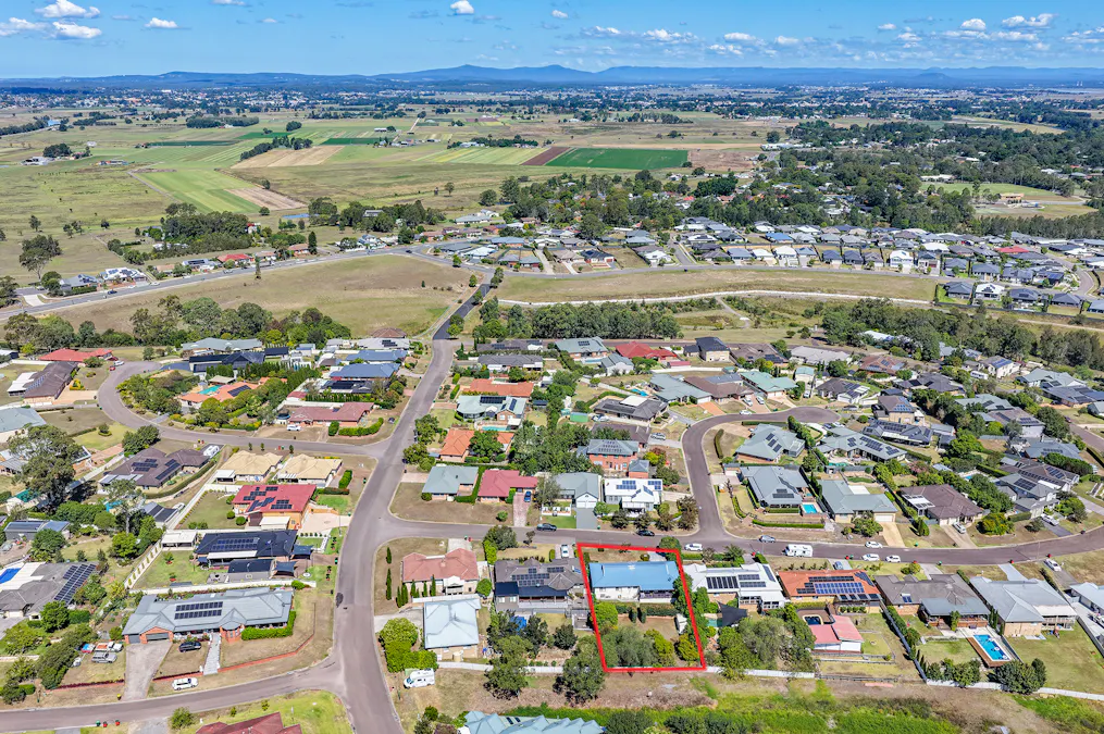 6 Amber Grove, Bolwarra Heights, NSW, 2320 - Image 15