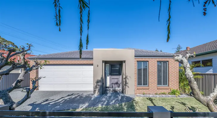 2 Marks Point Road, Marks Point, NSW, 2280