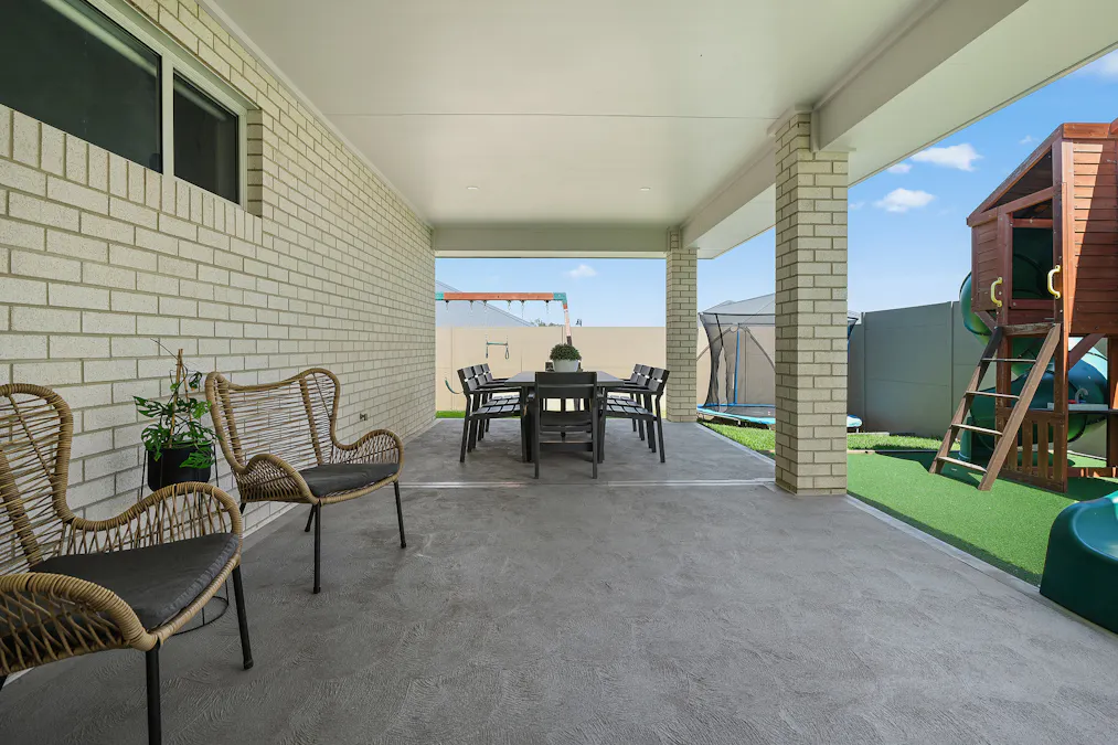 8 Carter Street, North Rothbury, NSW, 2335 - Image 2