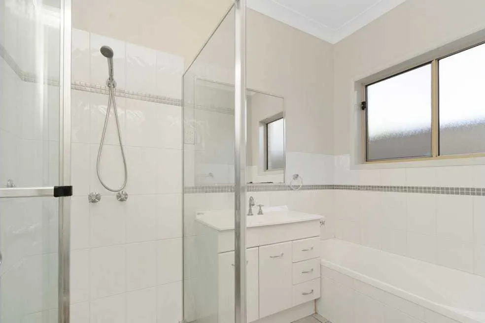 84a Broadmeadow Road, Broadmeadow, NSW, 2292 - Image 5