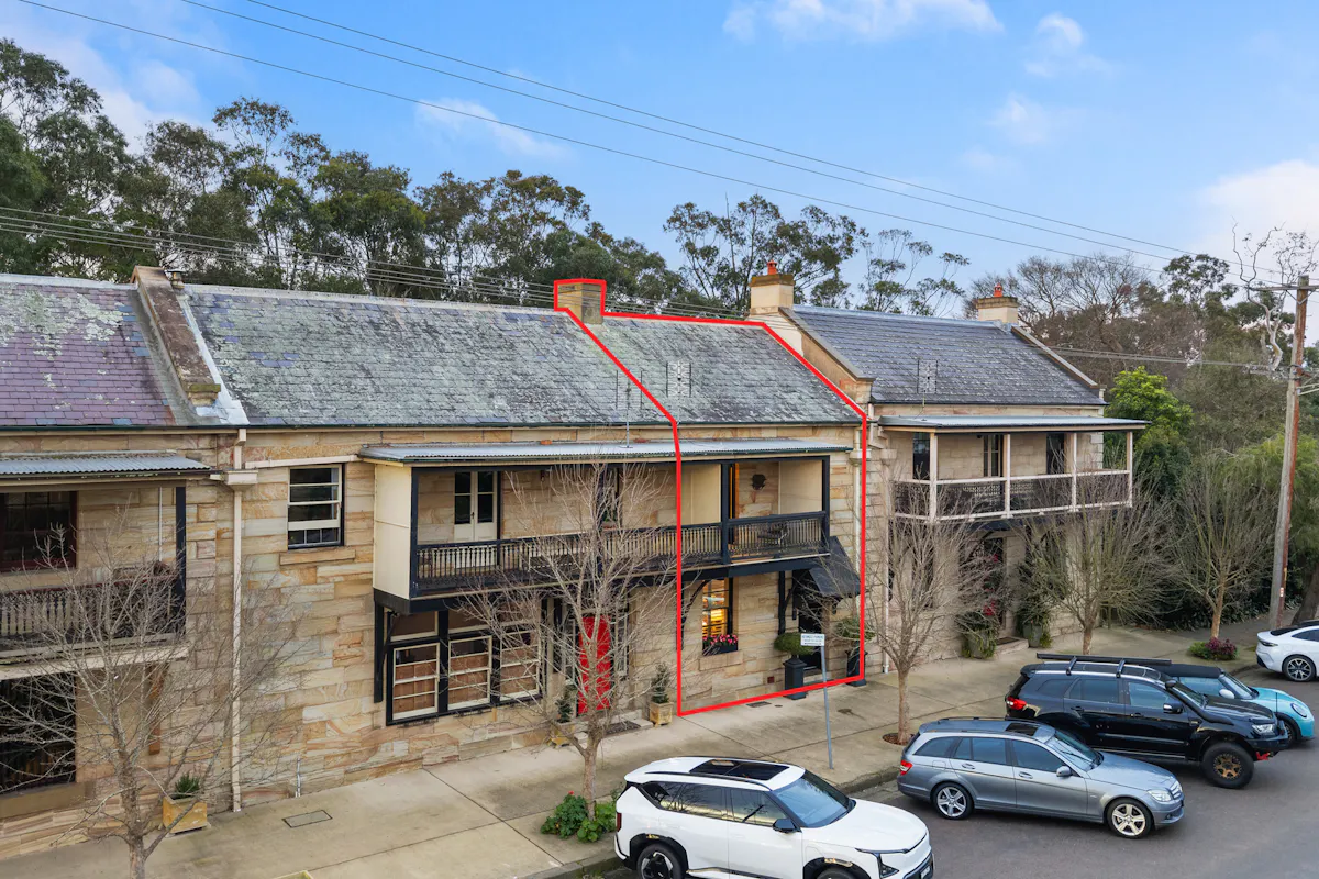 124 Swan Street — photo 18 of 21