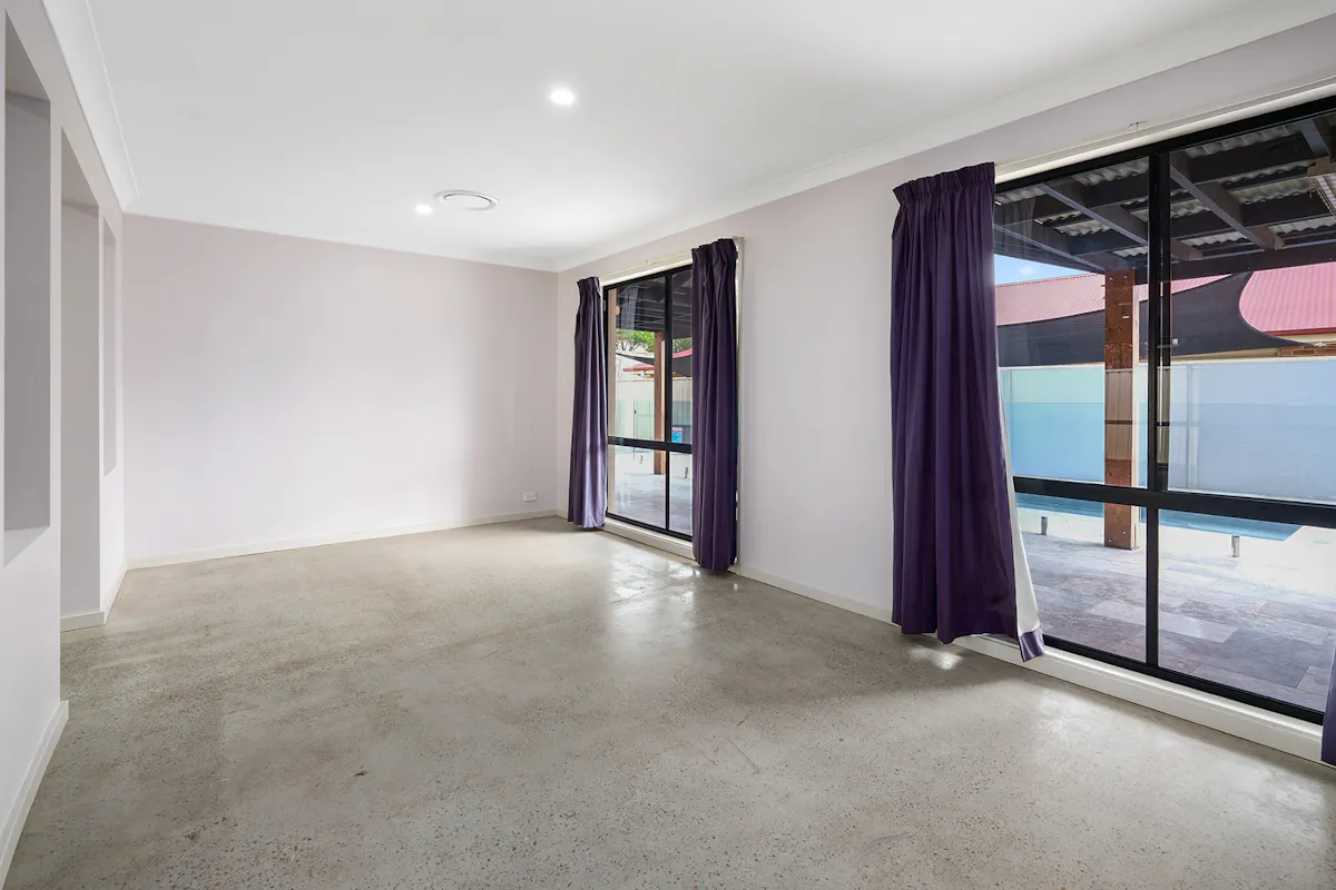 104 Somerset Drive — photo 5 of 20