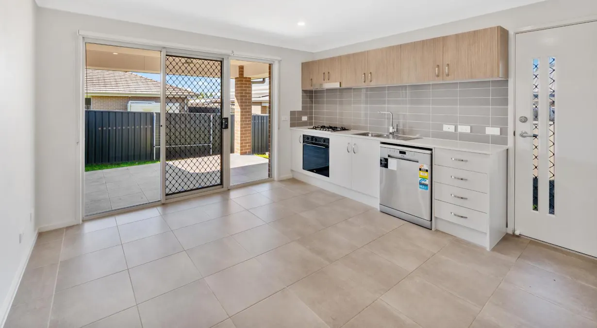 2/11 Nairn Avenue, Heddon Greta, NSW, 2321 - Image 3