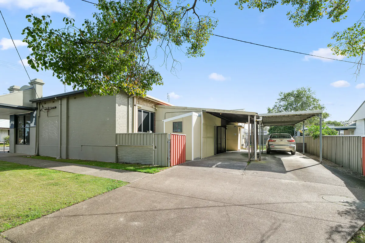 7 Railway Avenue — photo 8 of 23