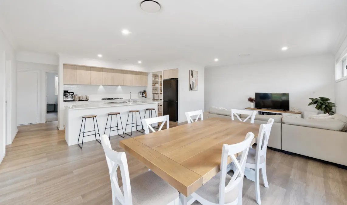 41 Arnott Loop, North Rothbury, NSW, 2335 - Image 3