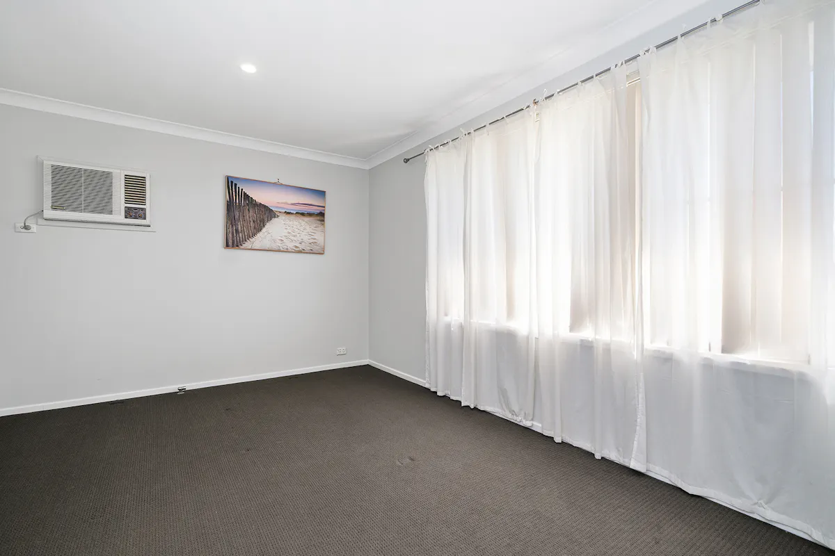 23 Mumford Avenue — photo 5 of 15