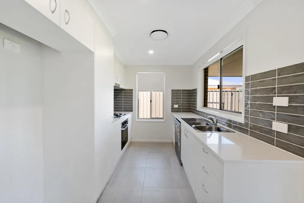 1/13 Boland Road, Lochinvar, NSW, 2321 - Image 4