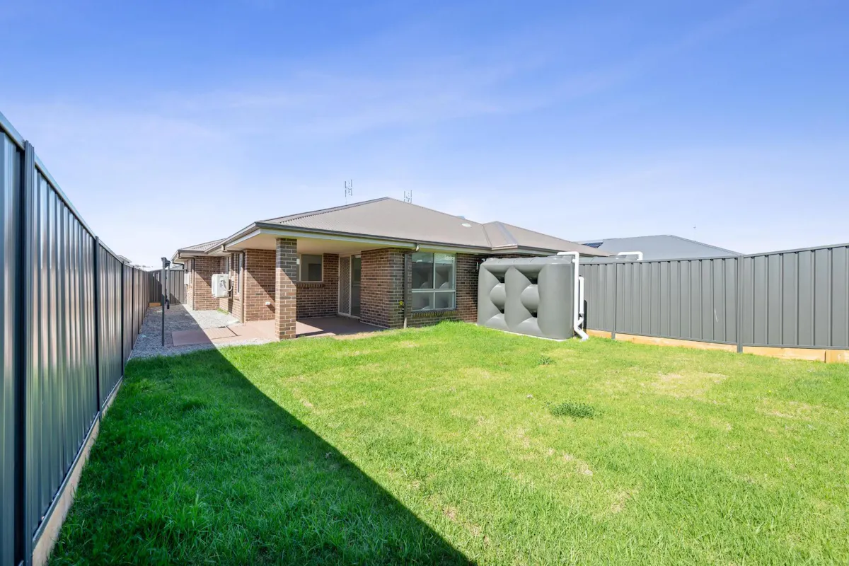 2/13 Boland Road — photo 10 of 11