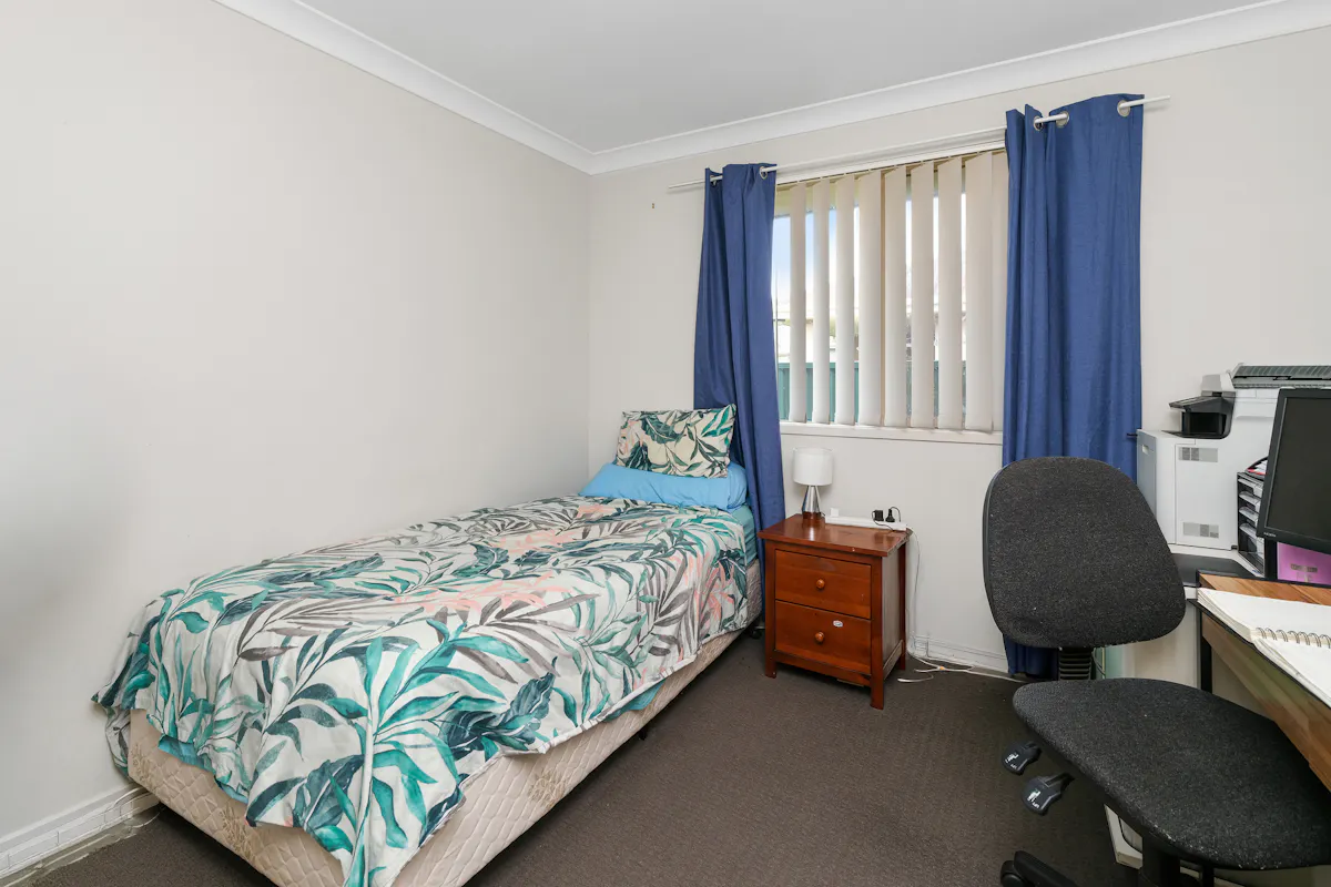 12 Shortland Drive — photo 7 of 14