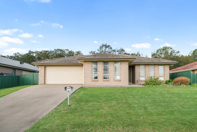 12 Shortland Drive — photo from Elders Real Estate Hunter Valley