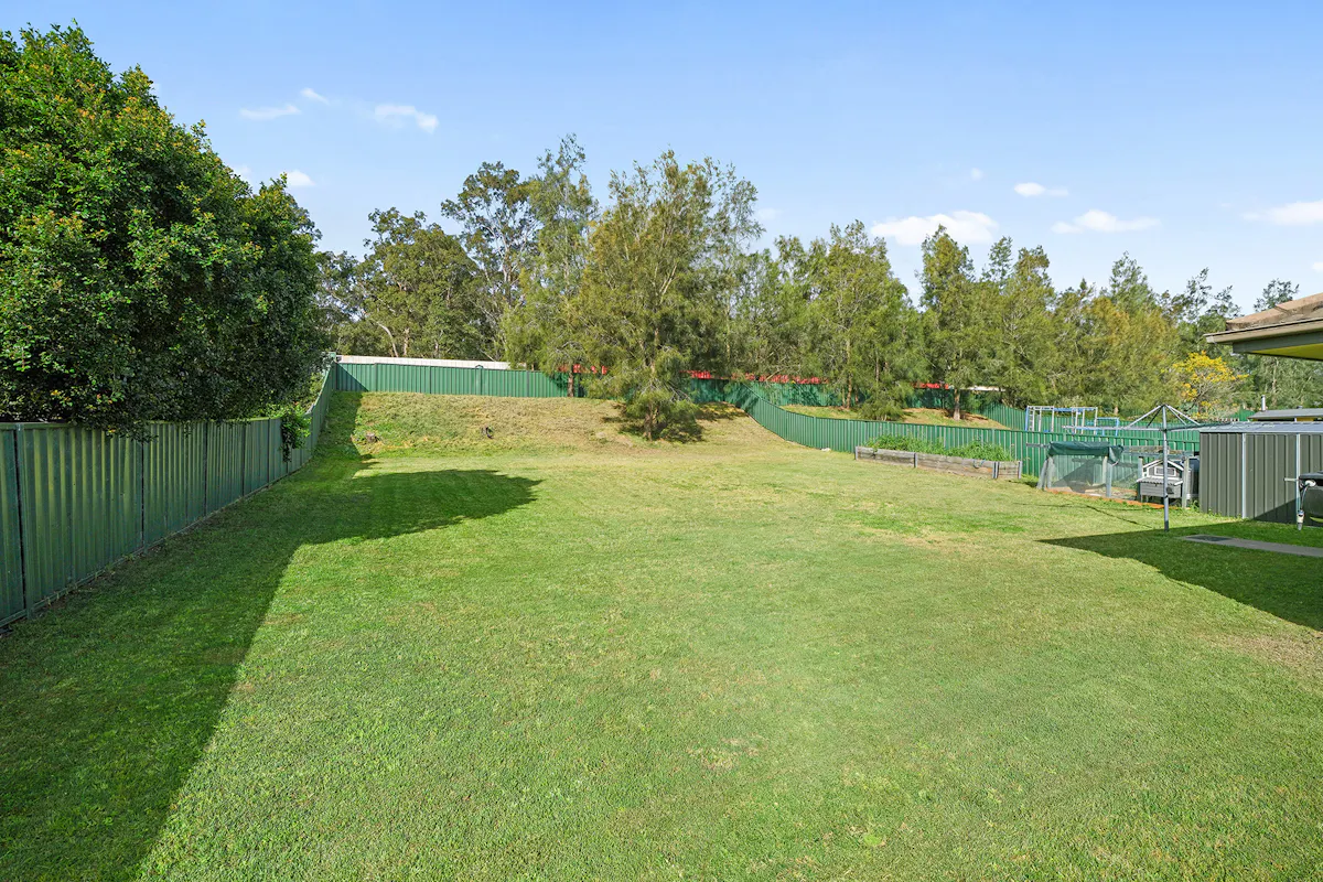 12 Shortland Drive — photo 10 of 14