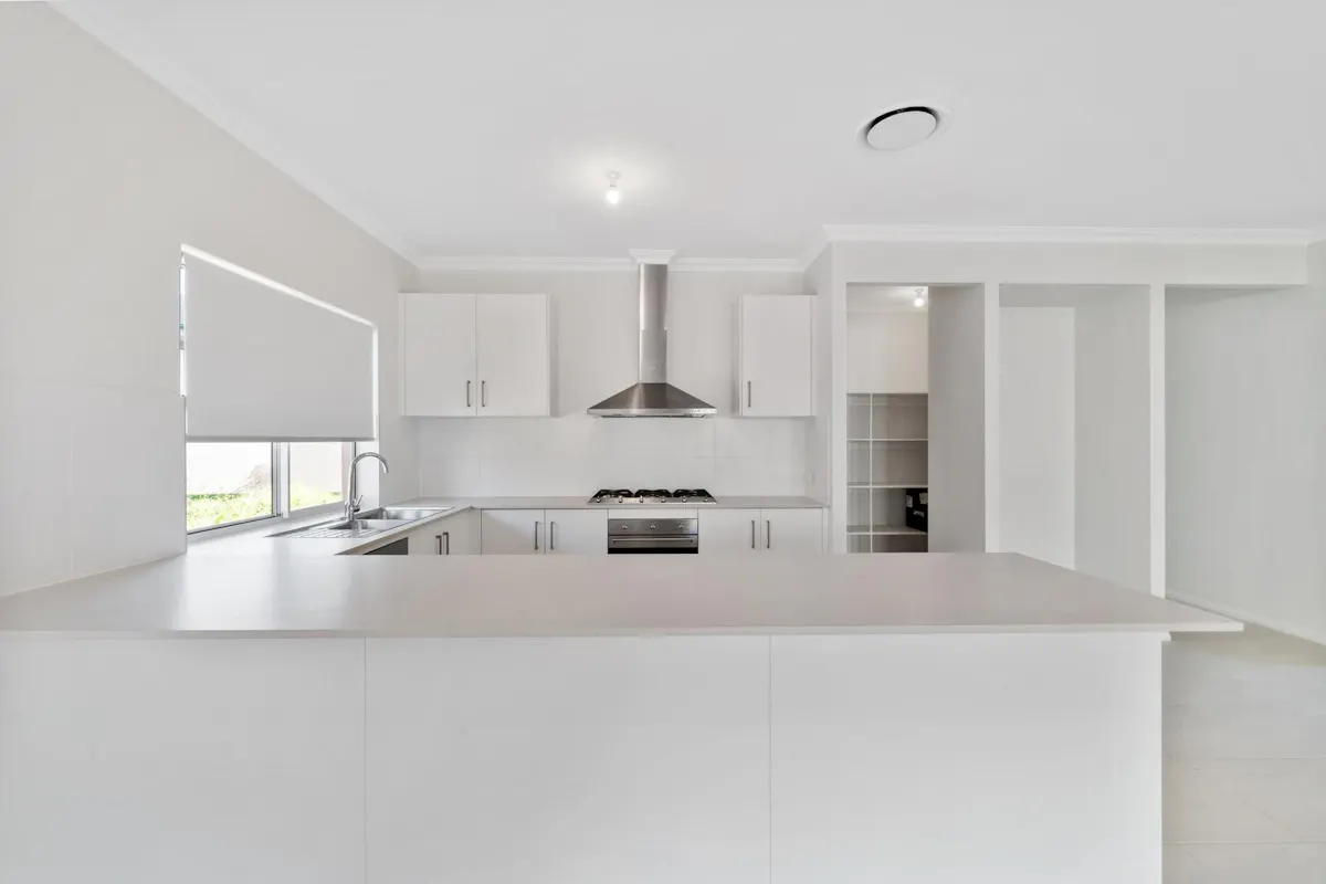 16 Kelso Street — photo 5 of 13