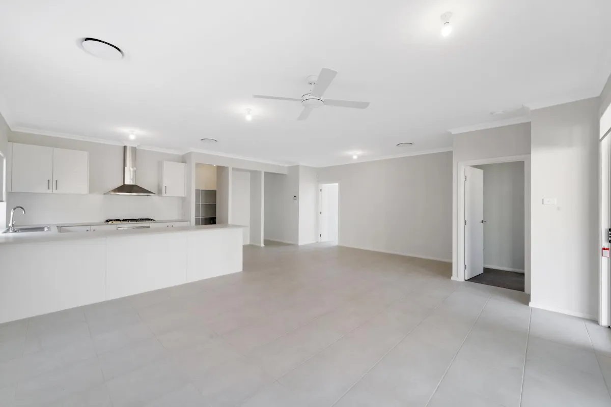 16 Kelso Street — photo 4 of 13