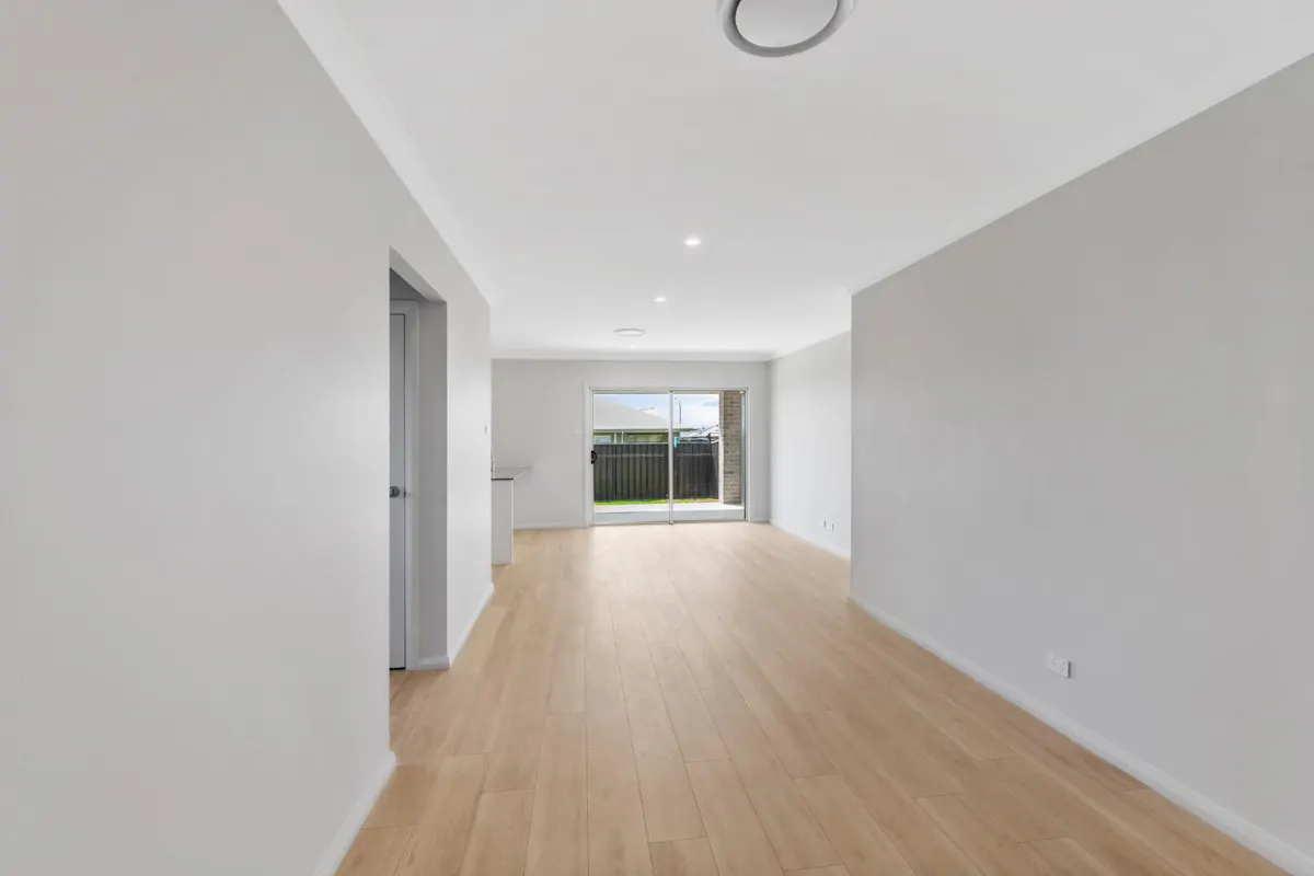 1/7 Barnbougle Street — photo 2 of 12