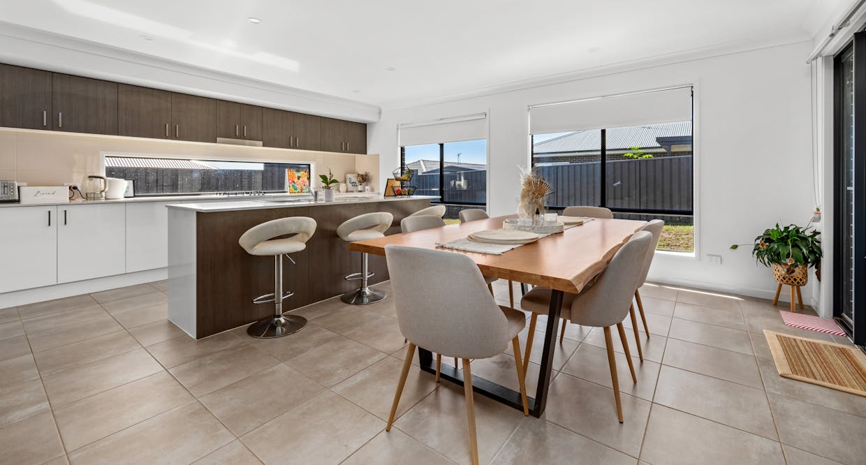 7 Canter Close, Rutherford, NSW, 2320 - Image 5