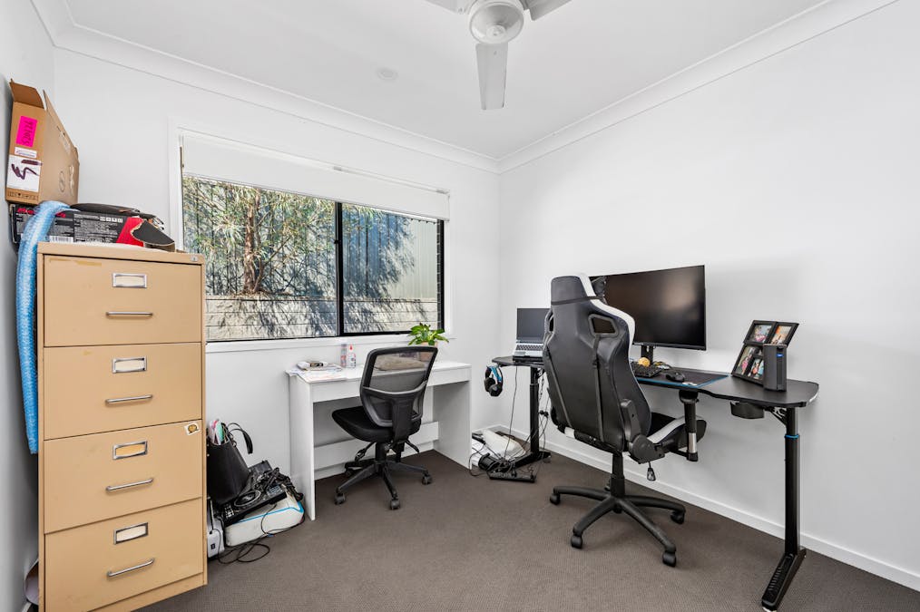 7 Canter Close, Rutherford, NSW, 2320 - Image 11
