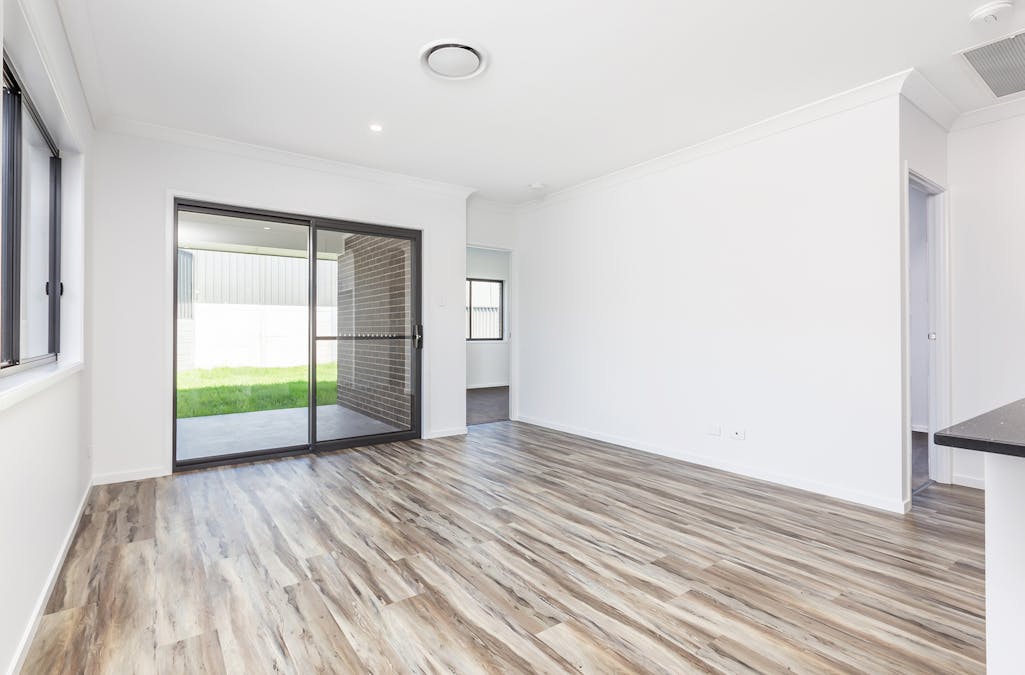 74 Hadfield Circuit, Cliftleigh, NSW, 2321 - Image 4