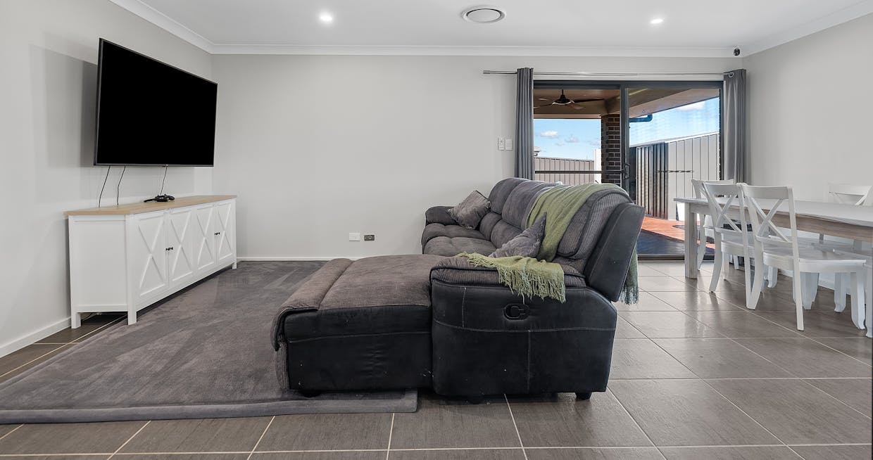2 Howard Street, Cliftleigh, NSW, 2321 - Image 2