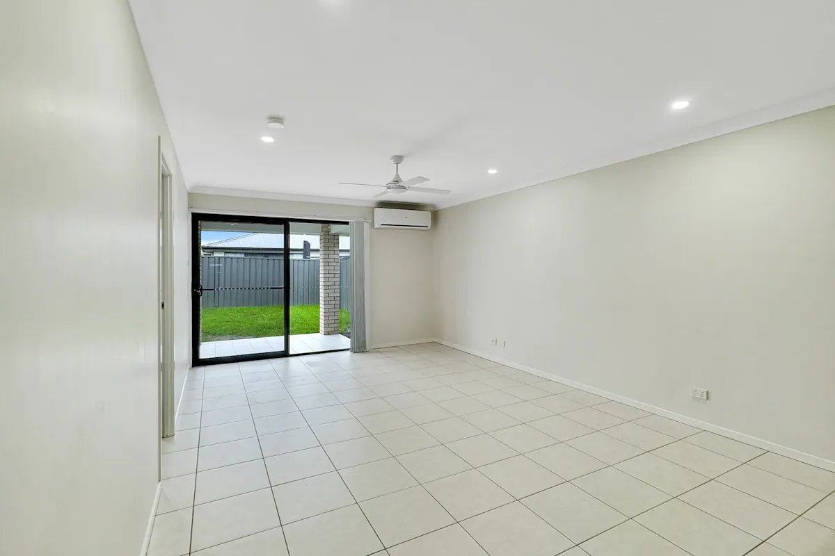 14b Crestwood Road — photo 3 of 8