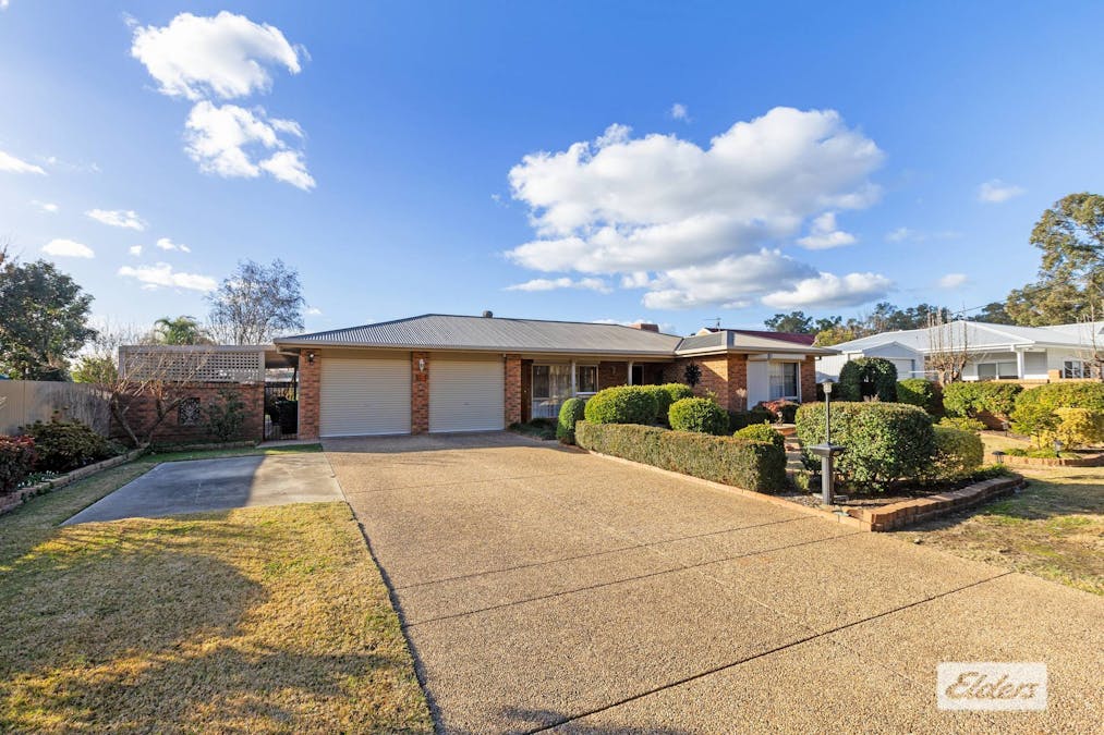 15 Craft Street, Lake Albert, NSW, 2650 - Image 2