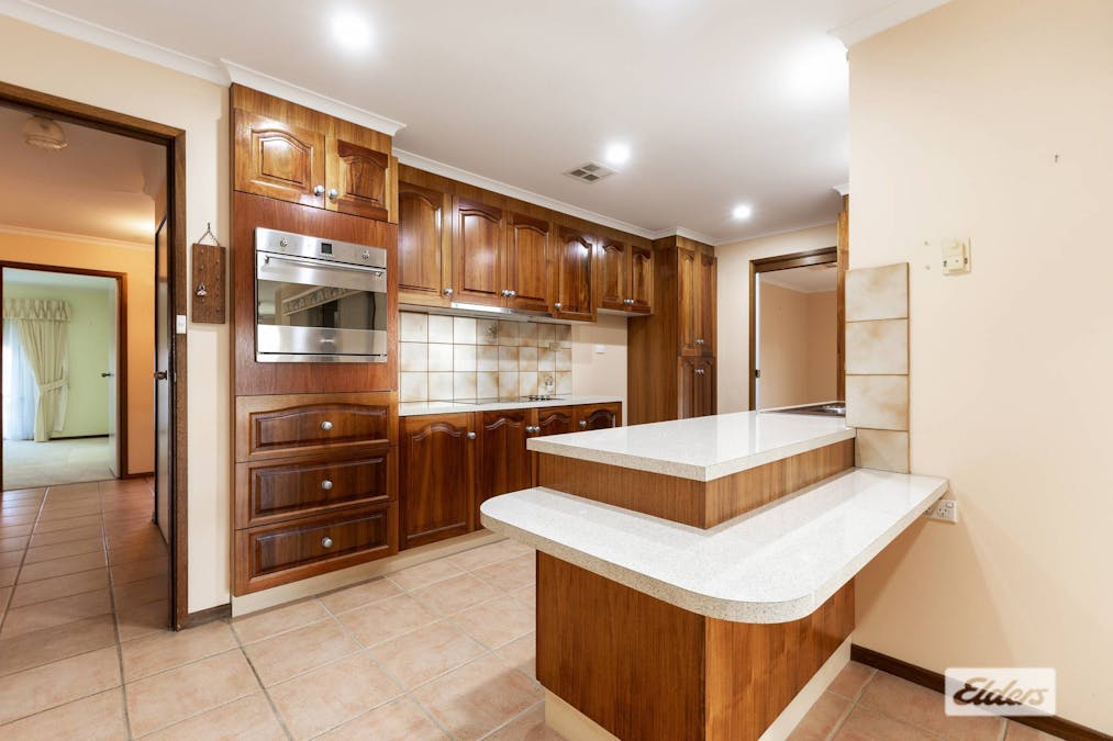15 Craft Street, Lake Albert, NSW, 2650 - Image 13