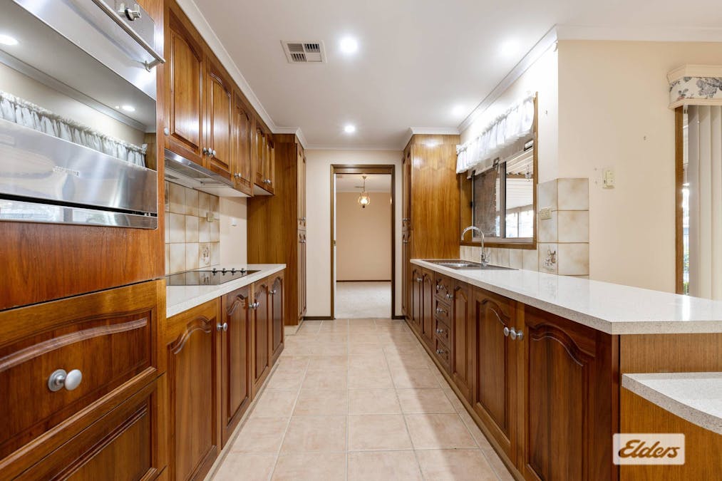 15 Craft Street, Lake Albert, NSW, 2650 - Image 11