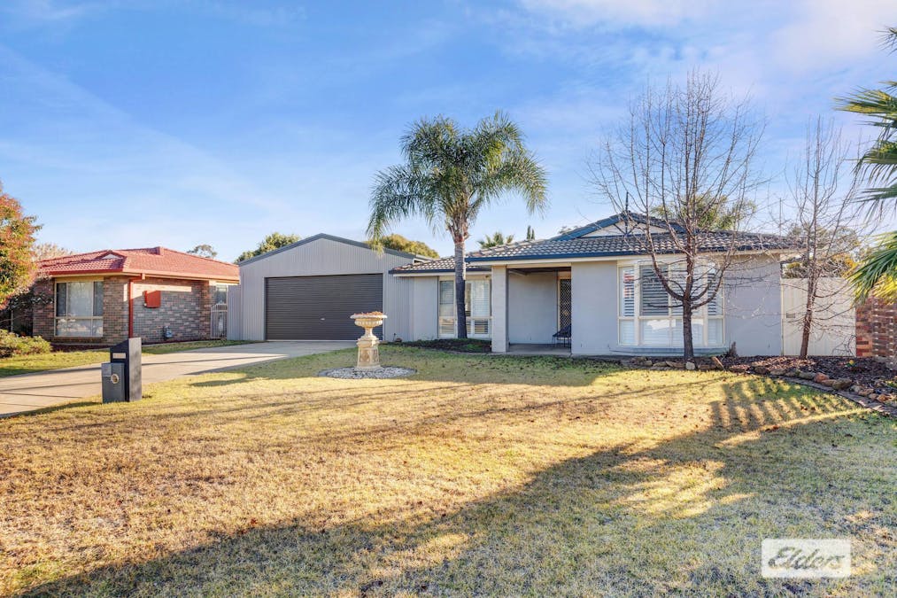 16 Nardoo Street, Glenfield Park, NSW, 2650 - Image 3