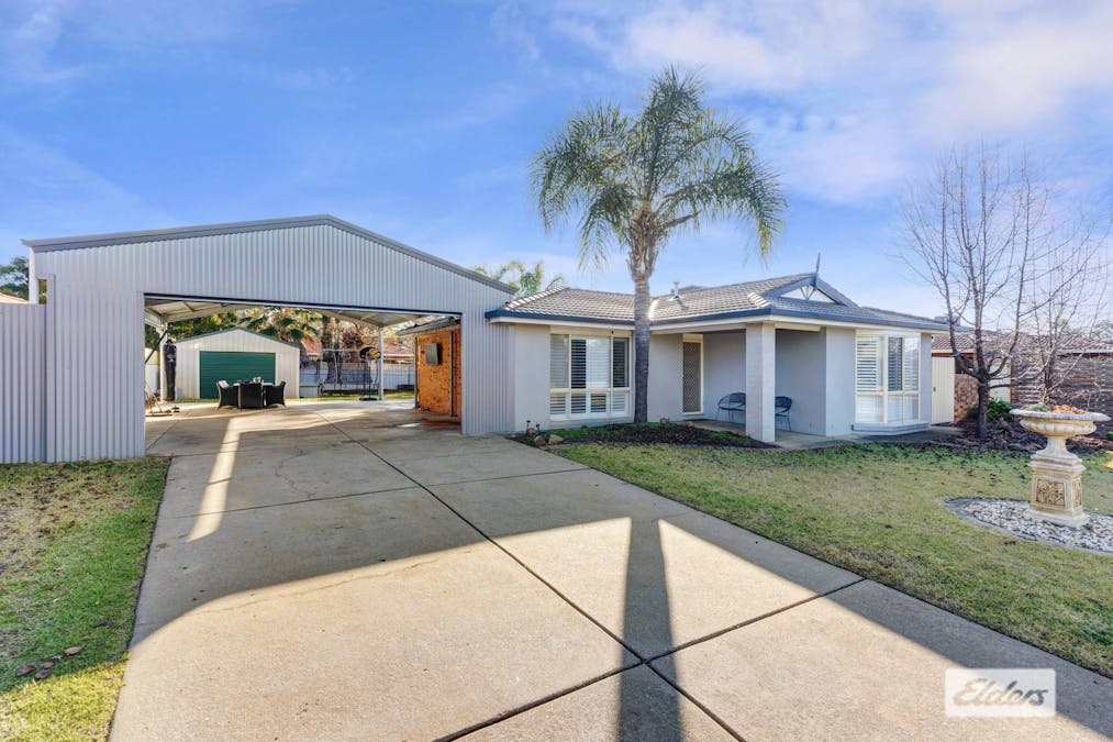 16 Nardoo Street, Glenfield Park, NSW, 2650 - Image 28
