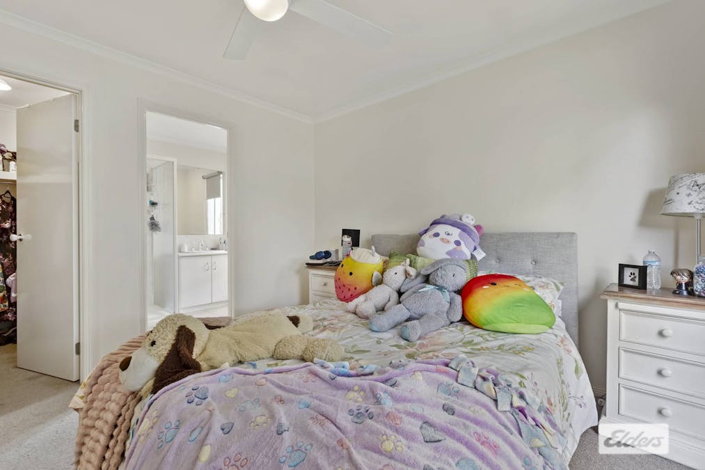 47 McKeown Street, Estella, NSW, 2650 - Image 2