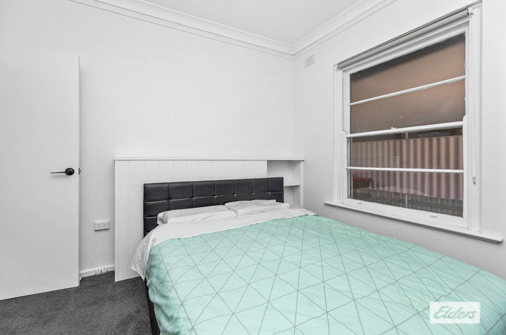 75 Bourke Street, Turvey Park, NSW, 2650 - Image 5