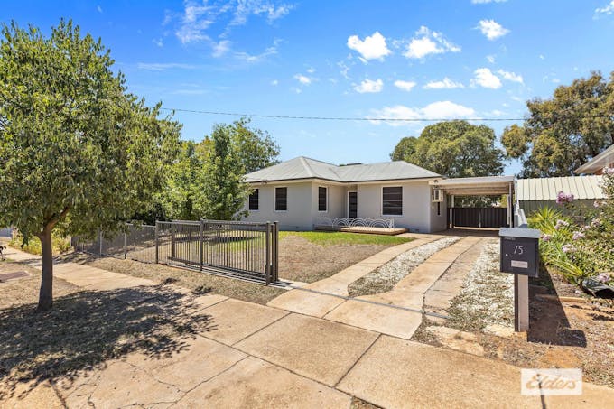 75 Bourke Street, Turvey Park, NSW, 2650 - Image 1