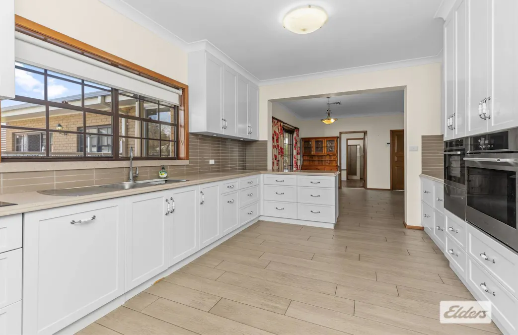 72 Gregadoo Road, Lake Albert, NSW, 2650 - Image 8