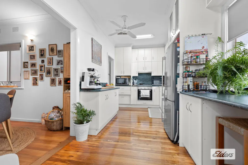 15 Waranga Avenue, Mount Austin, NSW, 2650 - Image 14