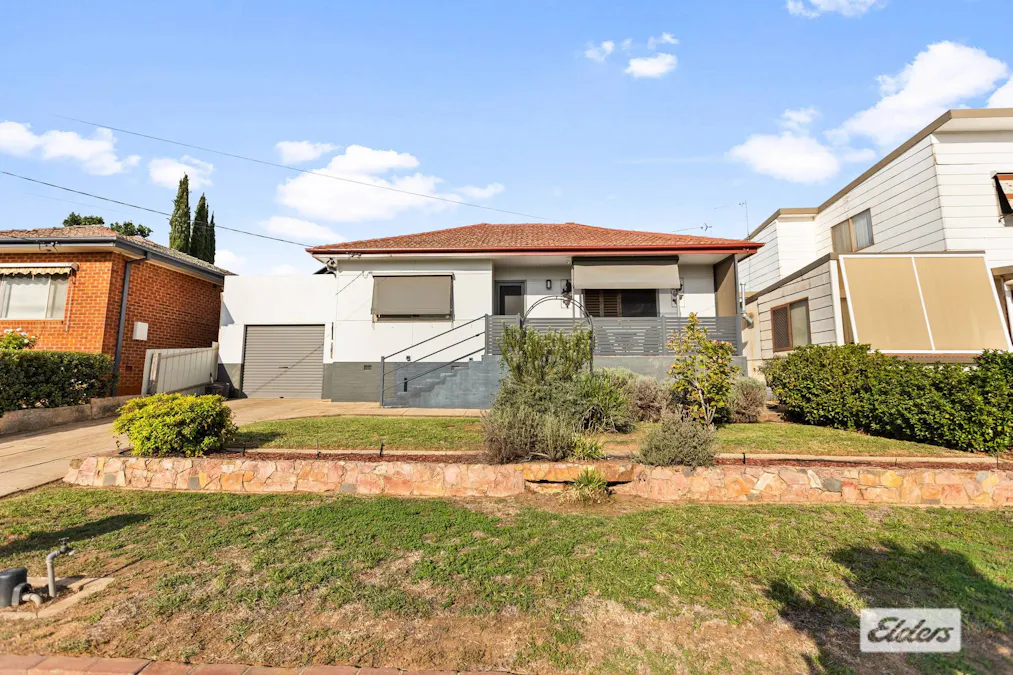 15 Waranga Avenue, Mount Austin, NSW, 2650 - Image 1