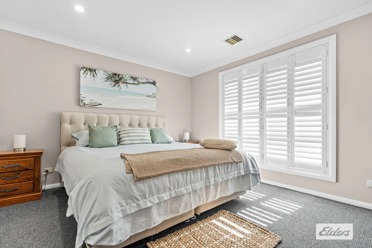 35 Illeura Road — photo 4 of 28