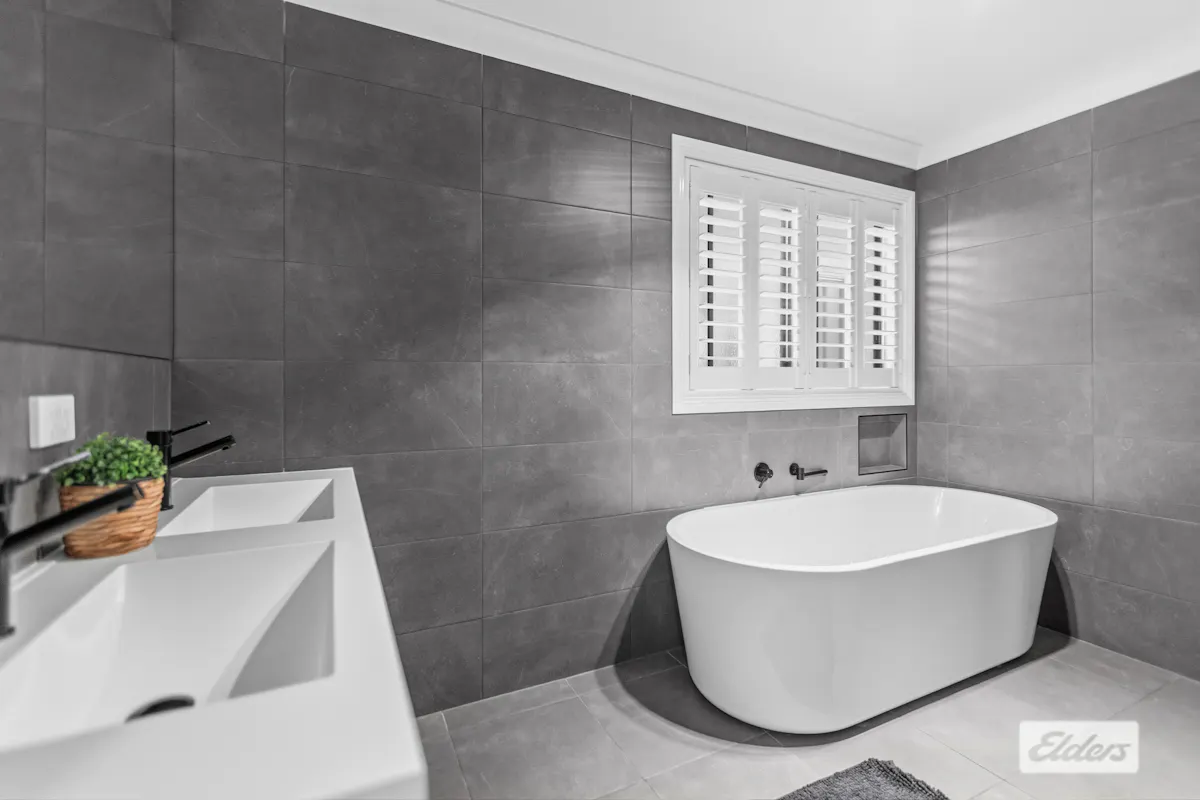 35 Illeura Road — photo 13 of 28