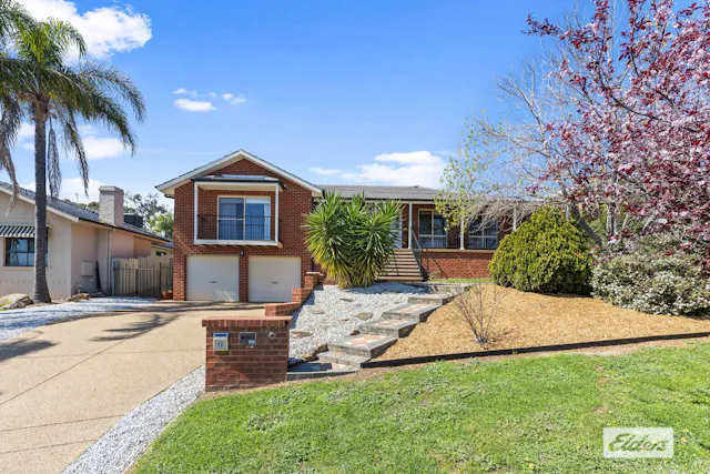 12 Kincora Place — photo from Elders Real Estate Wagga Wagga Residential & Lifestyle