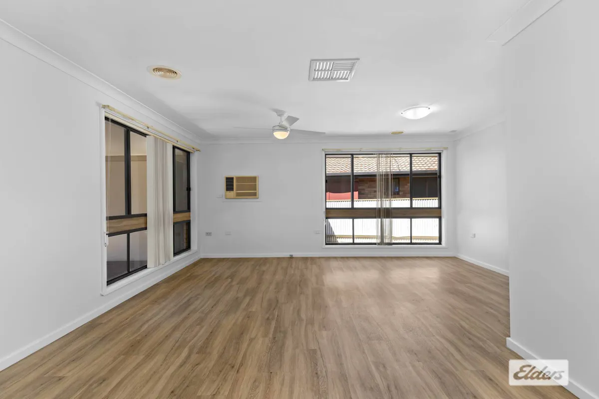 26 Maple Road — photo 9 of 28