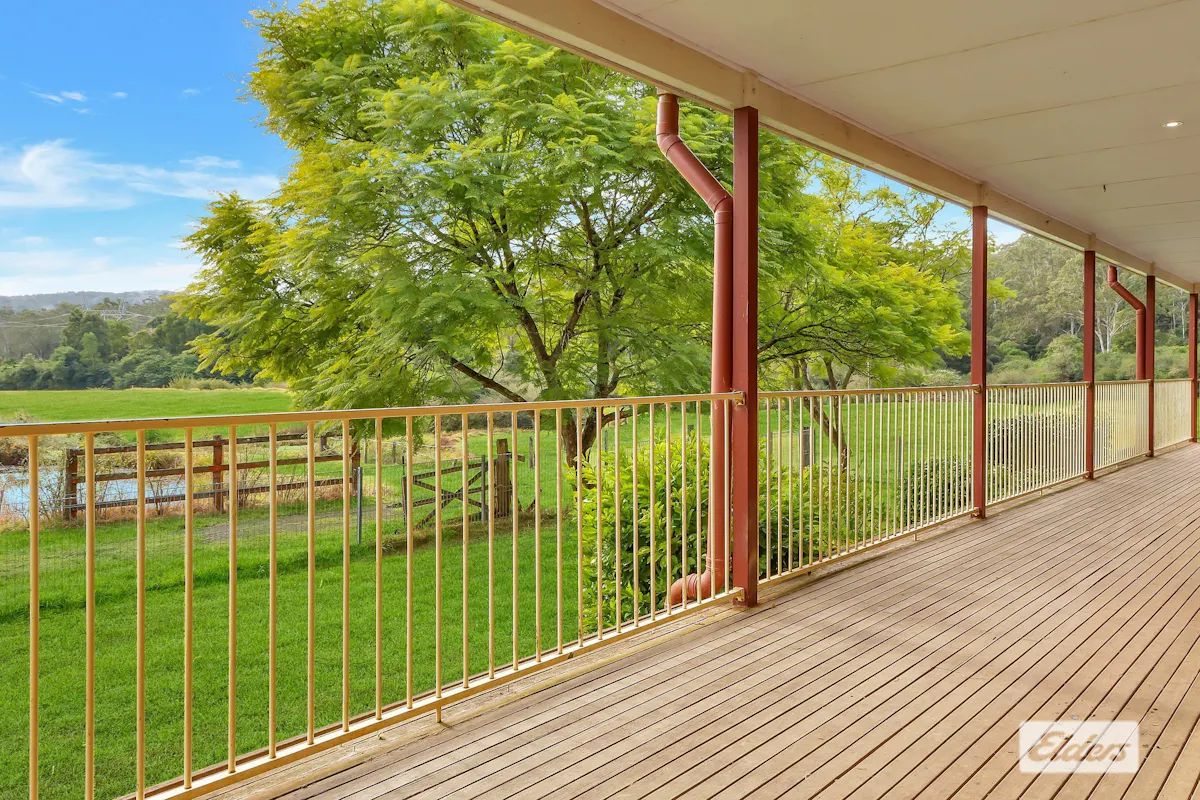 1461 Yarramalong Road — photo 4 of 25