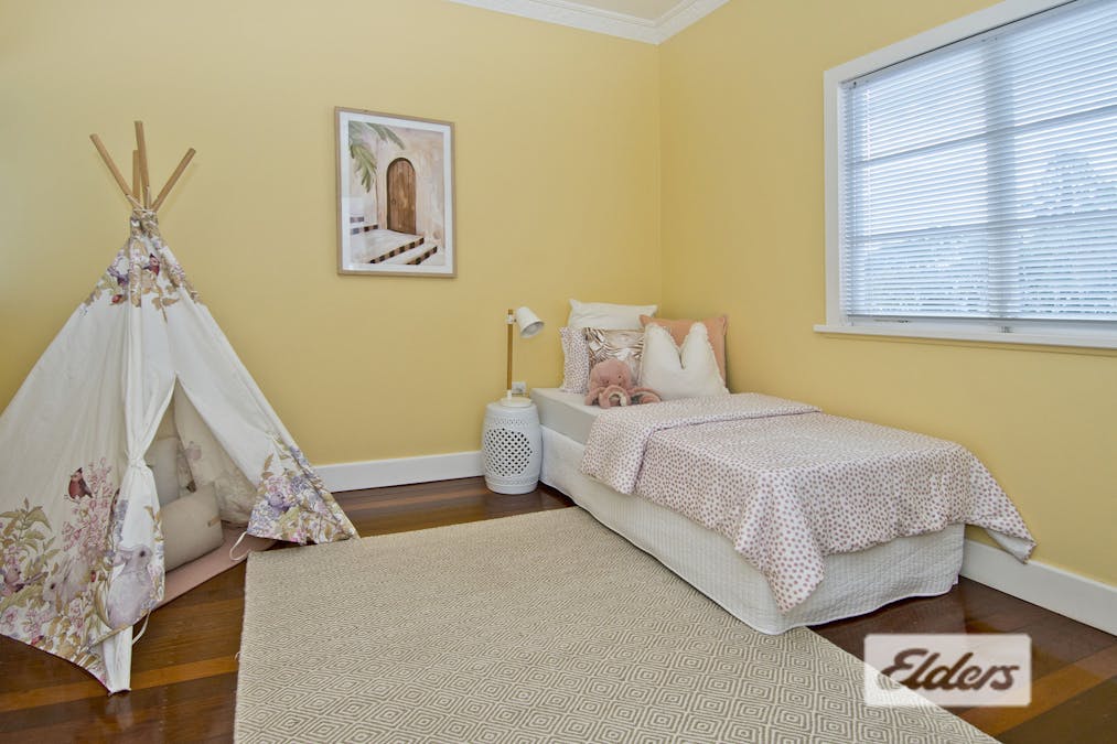 18 Eaglesfield Street, Beaudesert, QLD, 4285 - Image 14