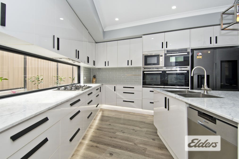 60 Trudy Crescent, Cornubia, QLD, 4130 - Image 4