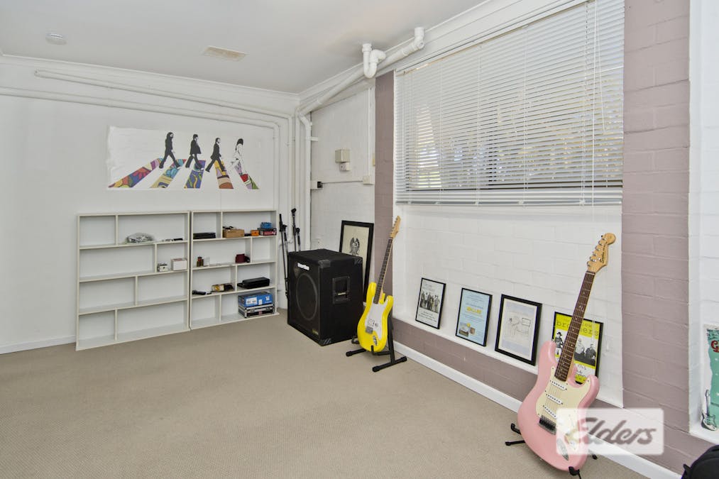 25 Cavell Avenue, Beaudesert, QLD, 4285 - Image 13